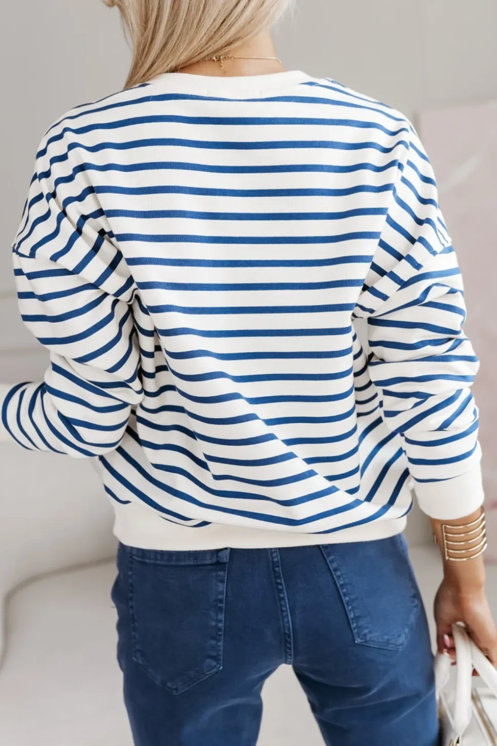 BLUZA BAWEŁNIANA TIAMO WYKOŃCZONA ŚCIĄGACZEM W PASKI ECRU-GRANATOWE