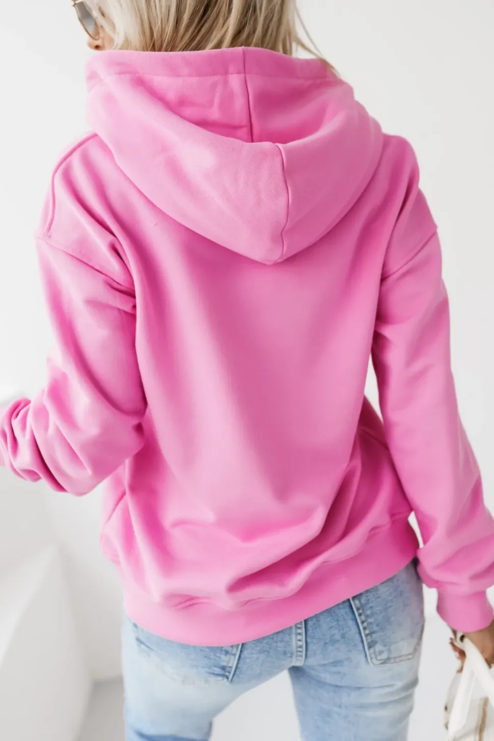 BLUZA BAWEŁNIANA Z MINIMALISTYCZNYM NAPISEM RÓŻOWA