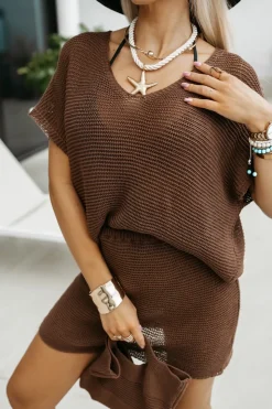 BLUZKA AŻUROWA VICTORIA BOHO Z DEKOLTEM W SEREK BRĄZOWA