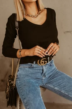 BLUZKA BASIC V DEKOLT CZARNA