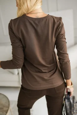 BLUZKA BAWEŁNIANA BASIC Z DŁUGIM RĘKAWEM Z OKRĄGŁYM DEKOLTEM CZEKOLADOWA