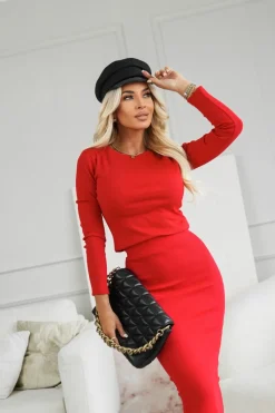 BLUZKA BAWEŁNIANA BASIC Z PRĄŻKOWANEGO MATERIAŁU CZERWONA