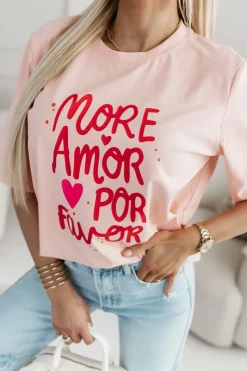 T-SHIRT BAWEŁNIANY Z NAPISEM MORE AMOR POR FAVOR MORELOWY