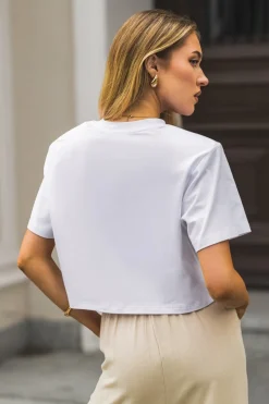 T-SHIRT BAWEŁNIANY Z PODUSZKAMI NA RAMIONACH Z NAPISEM BIAŁO-ŻÓŁTY