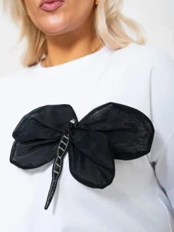 T-SHIRT BAWEŁNIANY Z PRZYSZYTĄ WAŻKĄ BIAŁY