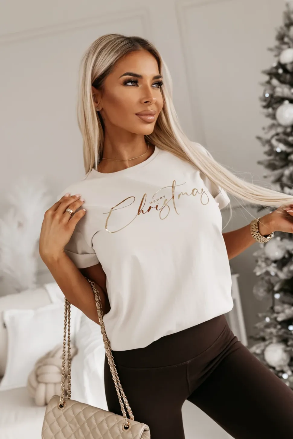 T-SHIRT BAWEŁNIANY ZE ZŁOTYM NAPISEM MERRY CHRISTMAS BEŻOWY