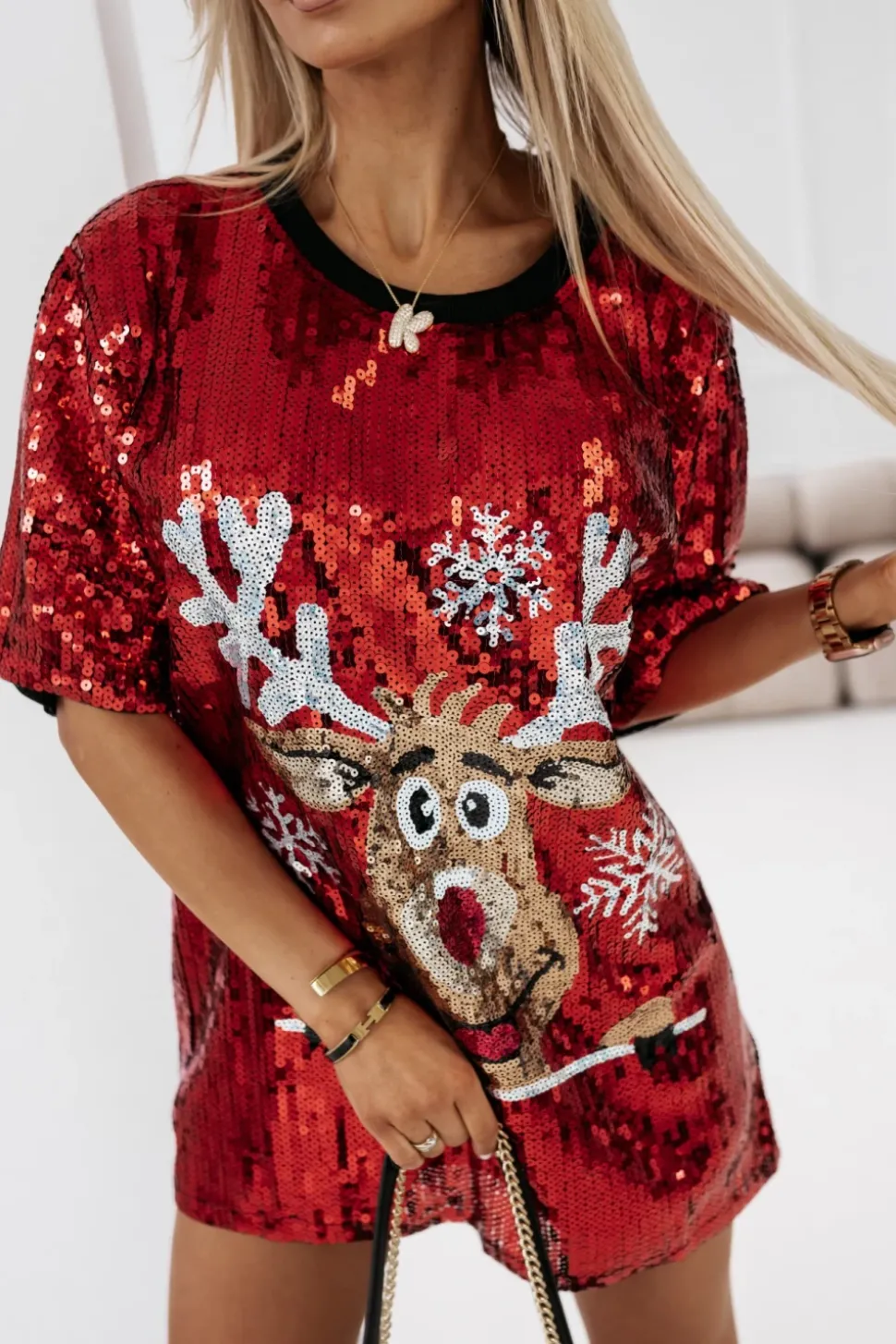 T-SHIRT CEKINOWY RUDOLPH O KROJU OVERSIZE CZERWONY