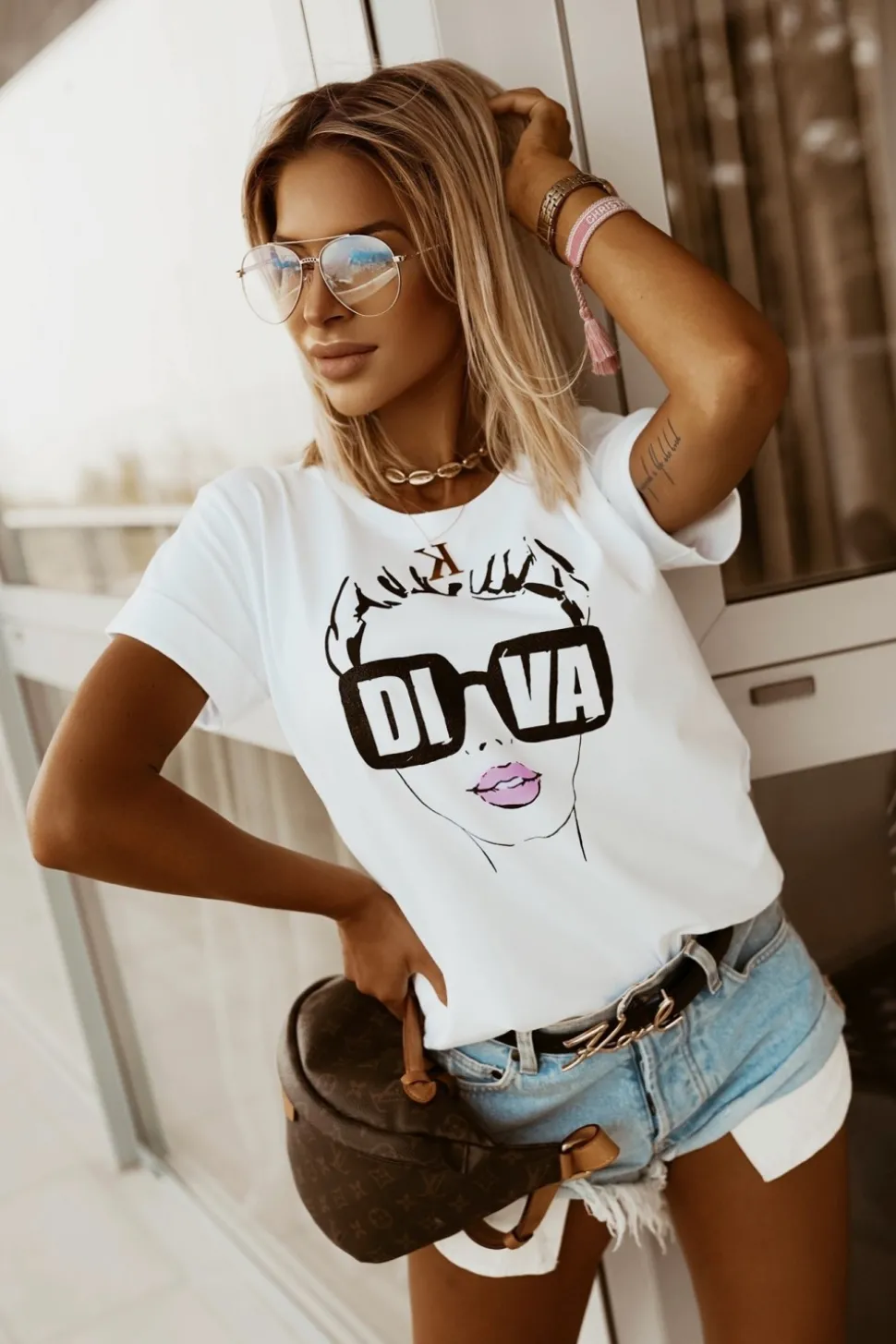 T-SHIRT DIVA BIAŁY