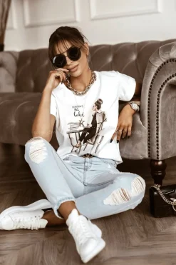 T-SHIRT MY WEEKEND IS ALL BOOKED