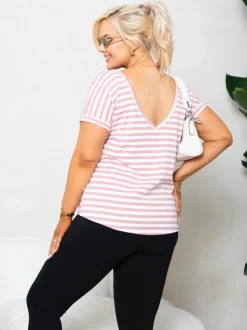 T-SHIRT V-NECK Z WYCIĘCIEM NA PLECACH W PASKI BIAŁO-RÓŻOWE