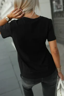 T-SHIRT Z BIAŁYM NAPISEM EVERYTHING IS A CHOICE CZARNY