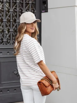 T-SHIRT Z HAFTEM WISIENKI W PASKI BIAŁO-BEŻOWE