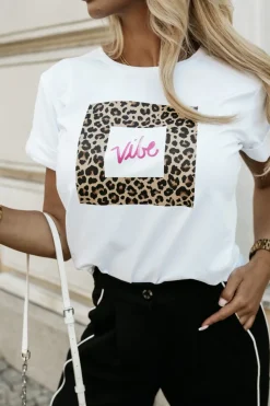 T-SHIRT Z PANTERKOWYM NADRUKIEM VIBE BIAŁY